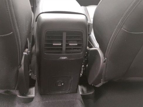 Used 2022 Ford Escape SEL w/ Technology Package FWD image 15