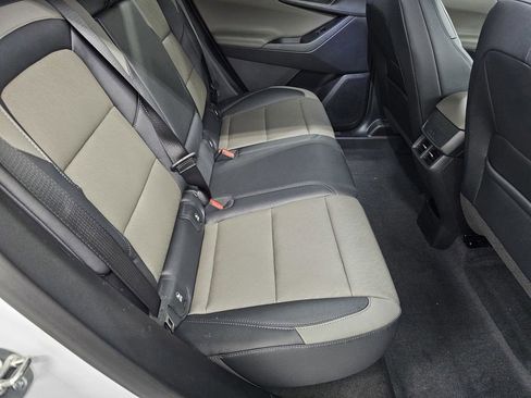 New 2026 Chevrolet Equinox LT w/ Convenience Package II AWD/4WD image 22