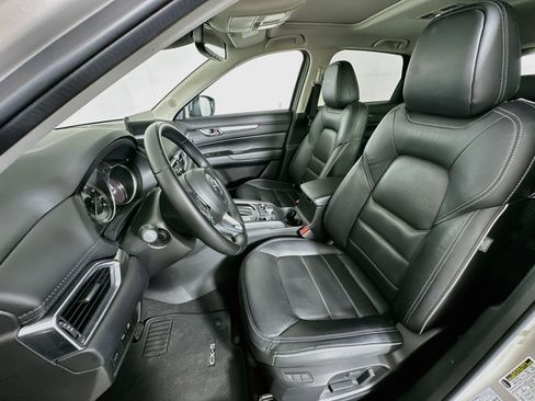 Used 2025 MAZDA CX-5 AWD 2.5 S w/ Preferred Package image 13