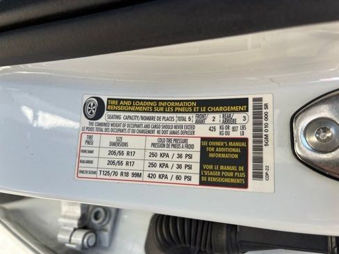 Used 2023 Volkswagen Jetta SE image 11