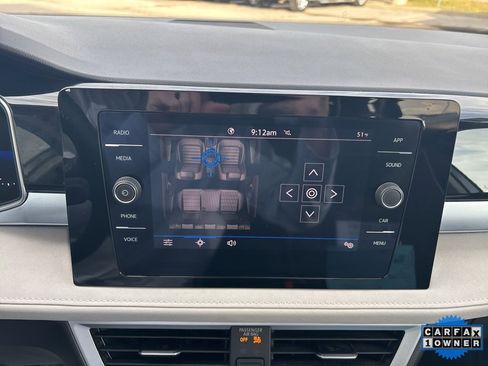 Used 2025 Volkswagen Taos SE image 67