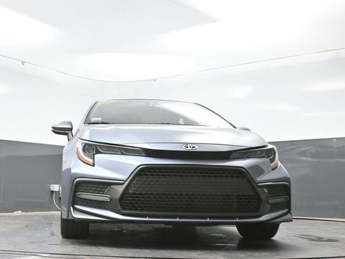 Used 2020 Toyota Corolla SE FWD image 25