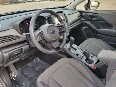 Used 2025 Subaru Crosstrek 2.0i image 14