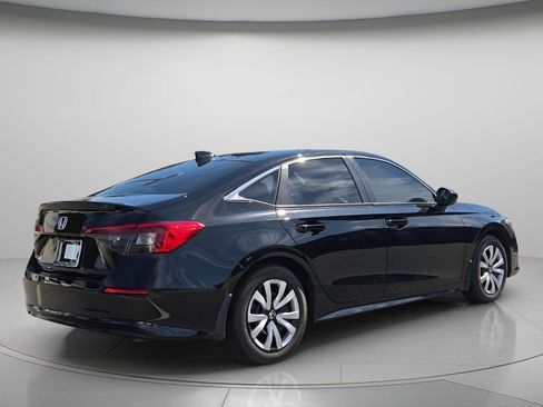 Used 2023 Honda Civic LX image 7