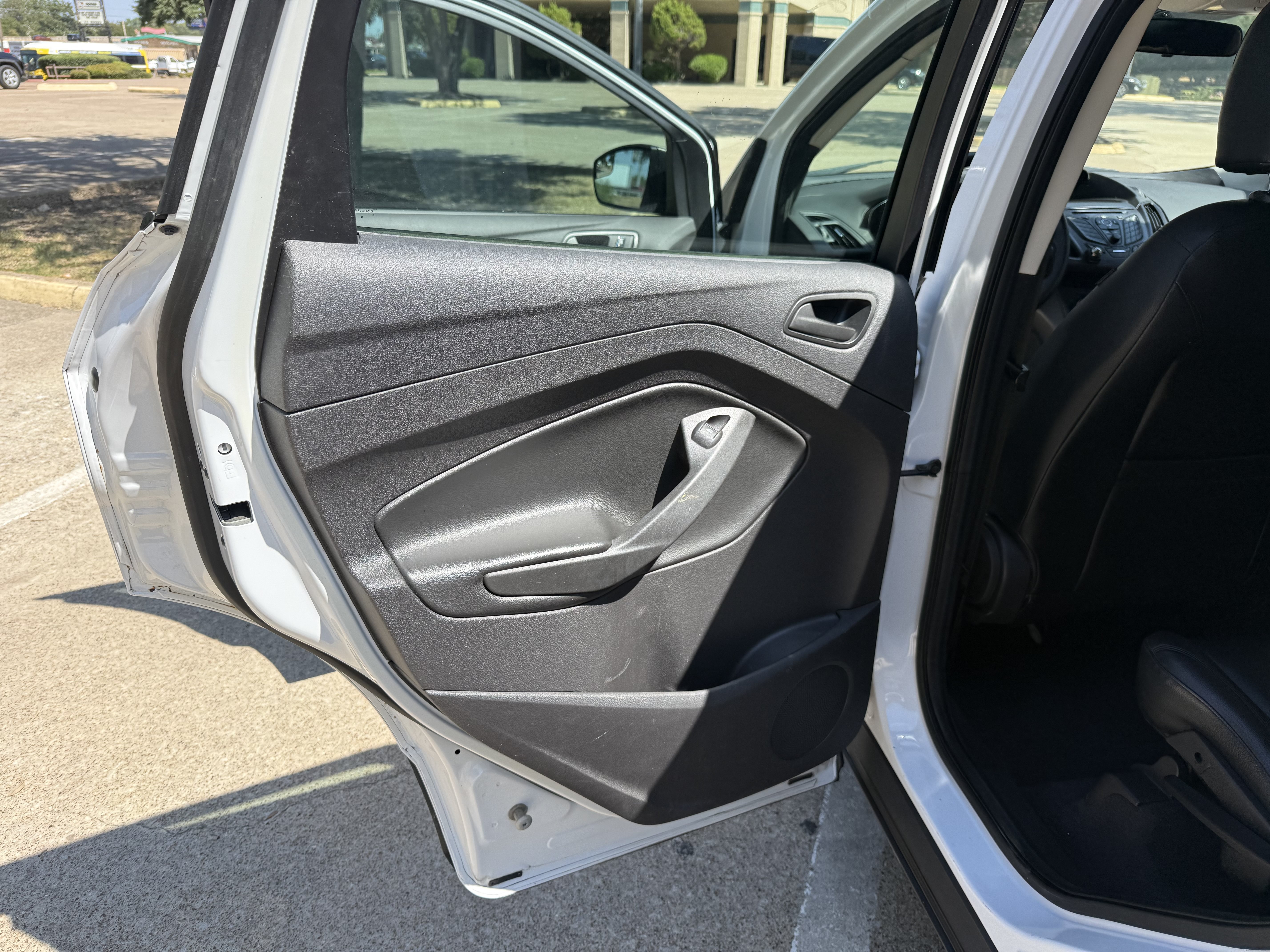 Used 2015 Ford Escape S FWD image 14