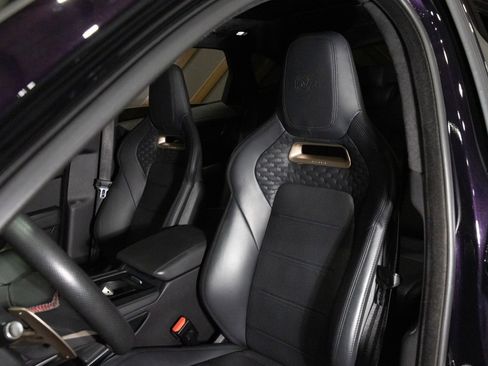 Used 2023 Jaguar F-PACE SVR image 6