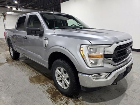 Used 2022 Ford F150 XLT w/ Trailer Tow Package image 6