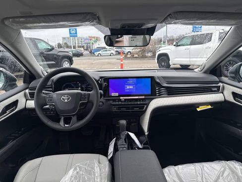 New 2026 Toyota Camry XLE AWD/4WD image 10