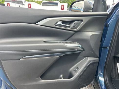 New 2026 Chevrolet Traverse LT w/ Midnight/Sport Edition FWD image 11