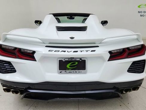 Used 2022 Chevrolet Corvette Stingray Premium Conv w/ Z51 Performance Package RWD image 5
