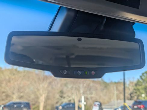 Used 2016 Chevrolet Suburban LT w/ Luxury Package image 34