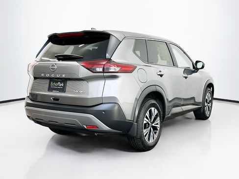 Used 2023 Nissan Rogue SV AWD/4WD image 9
