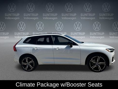 Used 2021 Volvo XC60 T5 R-Design image 8