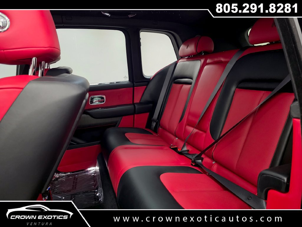 Used 2022 Rolls-Royce Cullinan w/ Interior Detailing Package AWD/4WD image 30