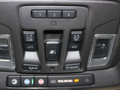 Used 2024 GMC Sierra 2500 Denali Ultimate AWD/4WD image 56