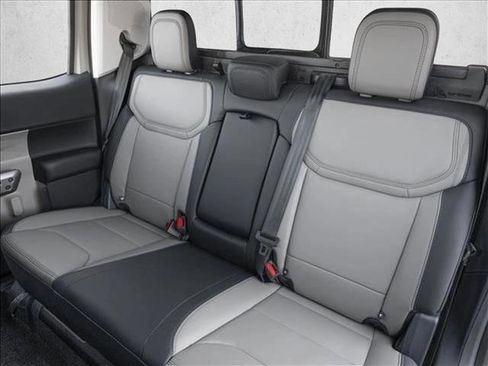 New 2026 Ford Maverick Lariat w/ Black Appearance Package AWD/4WD image 9