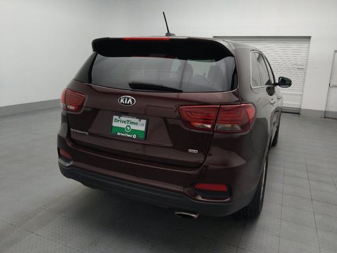 Used 2019 Kia Sorento AWD image 7