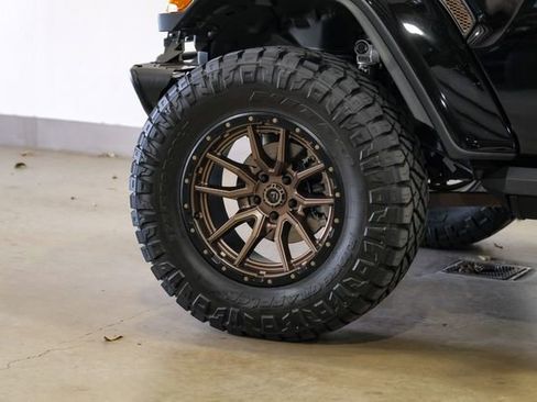 Used 2024 Jeep Wrangler Unlimited Rubicon 392 image 10