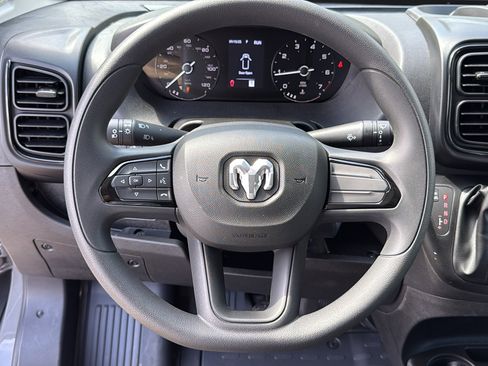 New 2025 RAM ProMaster 2500 image 8