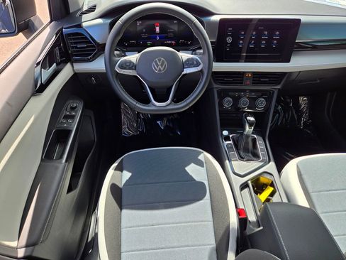 Certified 2025 Volkswagen Taos S FWD image 10