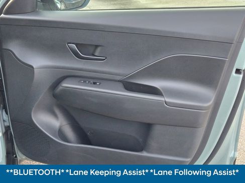 Certified 2024 Hyundai Kona SEL image 7