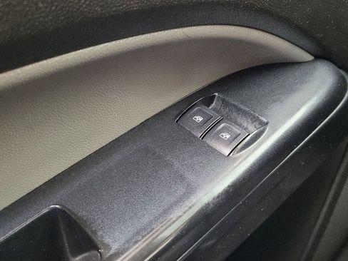 Used 2016 Chevrolet Colorado W/T RWD image 27