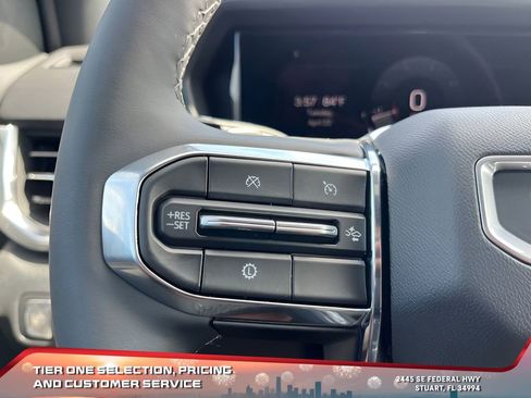 New 2025 GMC Terrain Elevation image 24