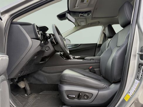 Used 2025 Lexus NX 350 Premium w/ Accessory Package (2T) image 11