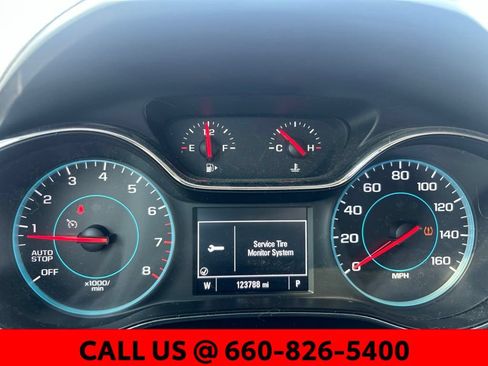 Used 2017 Chevrolet Cruze LT FWD image 12