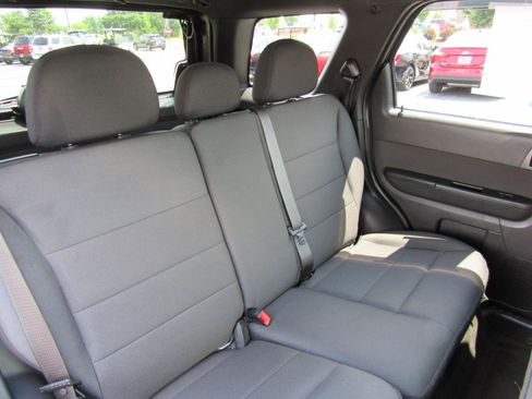 Used 2012 Ford Escape XLT AWD/4WD image 35
