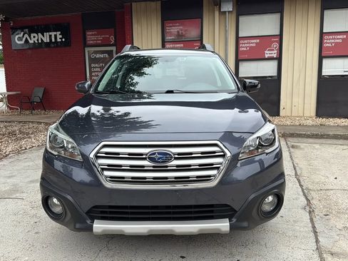 Used 2015 Subaru Outback 2.5i Limited AWD/4WD image 2