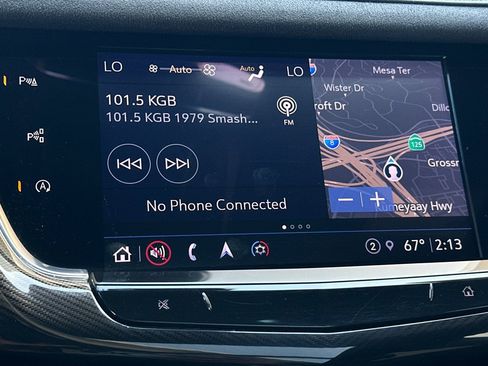 Used 2022 Cadillac XT6 Sport w/ Platinum Package image 18