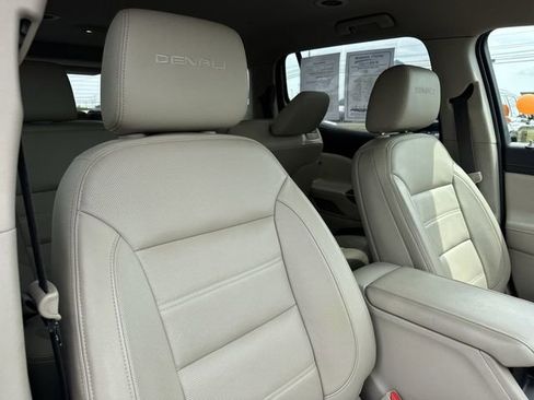 Used 2019 GMC Acadia Denali w/ LPO, Floor Liner Package FWD image 25