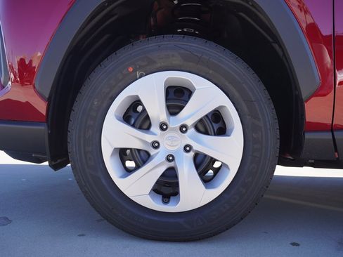 New 2025 Toyota RAV4 LE image 19