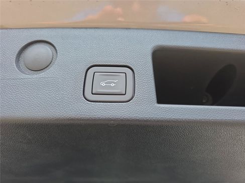 New 2026 GMC Terrain AT4 w/ Convenience Package III AWD/4WD image 31
