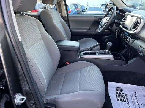 Used 2022 Toyota Tacoma SR5 image 26