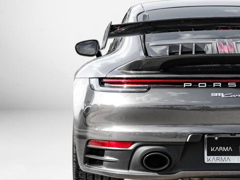 Used 2023 Porsche 911 Carrera RWD image 33