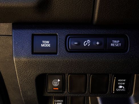 Used 2025 Nissan Frontier Pro-X w/ Pro Convenience Package RWD image 35