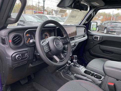 New 2026 Jeep Wrangler Unlimited Rubicon image 9