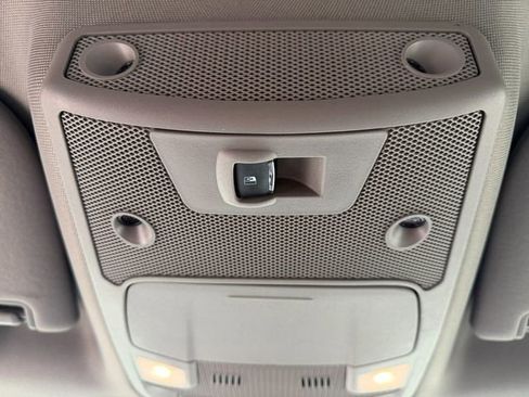 Used 2020 Ford F150 Lariat w/ Equipment Group 501A Mid image 28