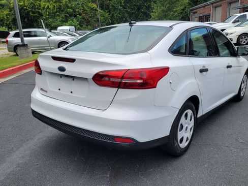 Used 2017 Ford Focus S FWD image 5