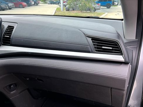 Used 2018 Honda Odyssey EX image 19