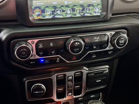 Used 2023 Jeep Wrangler Unlimited Rubicon 4xe w/ Cold Weather Group image 19