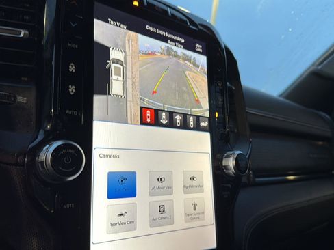 Used 2022 RAM 1500 Limited image 25