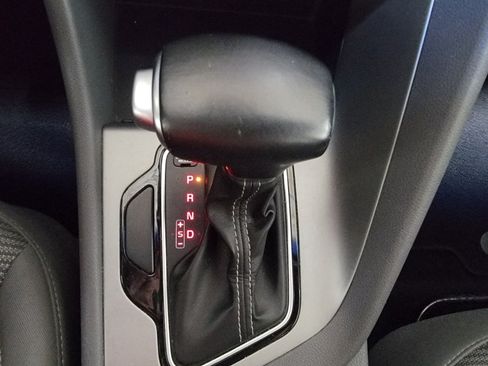 Used 2019 Kia Niro LX FWD image 19