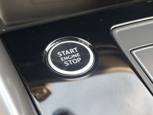 Used 2024 Audi A3 2.0T Premium image 33