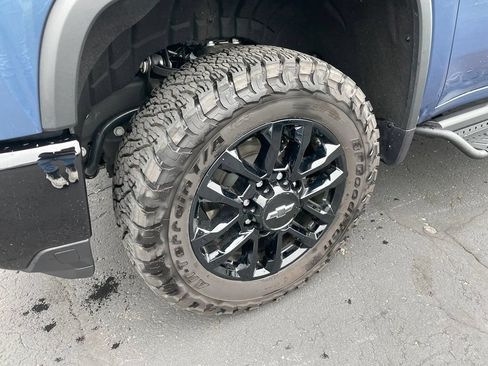 Used 2026 Chevrolet Silverado 2500 LT w/ Trail Boss Package AWD/4WD image 3