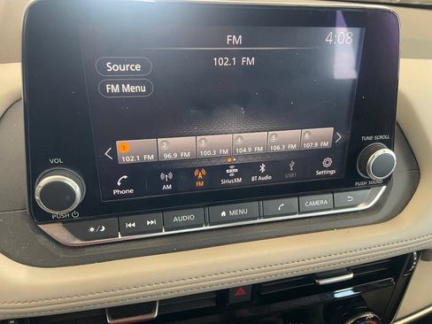 Certified 2022 Nissan Rogue SV FWD image 15