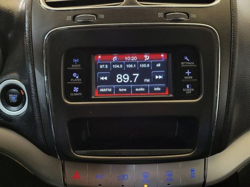 Used 2017 Dodge Journey SE AWD/4WD image 25