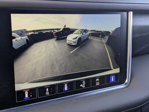 Used 2024 GMC Yukon Denali image 19